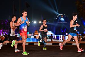 BIB: 2154
                            <button type="button" onclick="openModal(15058722)" class="btn btn-primary btn-sm float-right btn-popup" data-toggle="modal" data-target=".modal-high-quality">
                        <i class="fas fa-shopping-cart"></i> Add to Cart
                    </button>
                                            <button type="button" onclick="isThisMe(15058722, true)" class="btn btn-success btn-sm float-right btn-popup btn-isme hidden" data-toggle="tooltip" data-placement="bottom" title="นี่คือรูปของคุณใช่ไหม คลิกที่นี่เพื่อเอาเข้าอัลบั้ม">
                        <i class="fas fa-plus"></i> Add to album
                    </button>
                    <button type="button" onclick="isThisMe(15058722, false)" class="btn btn-warning btn-sm float-right btn-popup btn-isnotme hidden">
                        <i class="fas fa-ban"></i> Remove from album
                    </button>